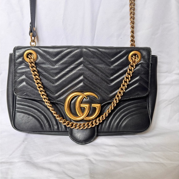 Gucci Marmont Large Should Bag Black Quilted Shoulder Bag with Gold Accents - Picture 2 of 5